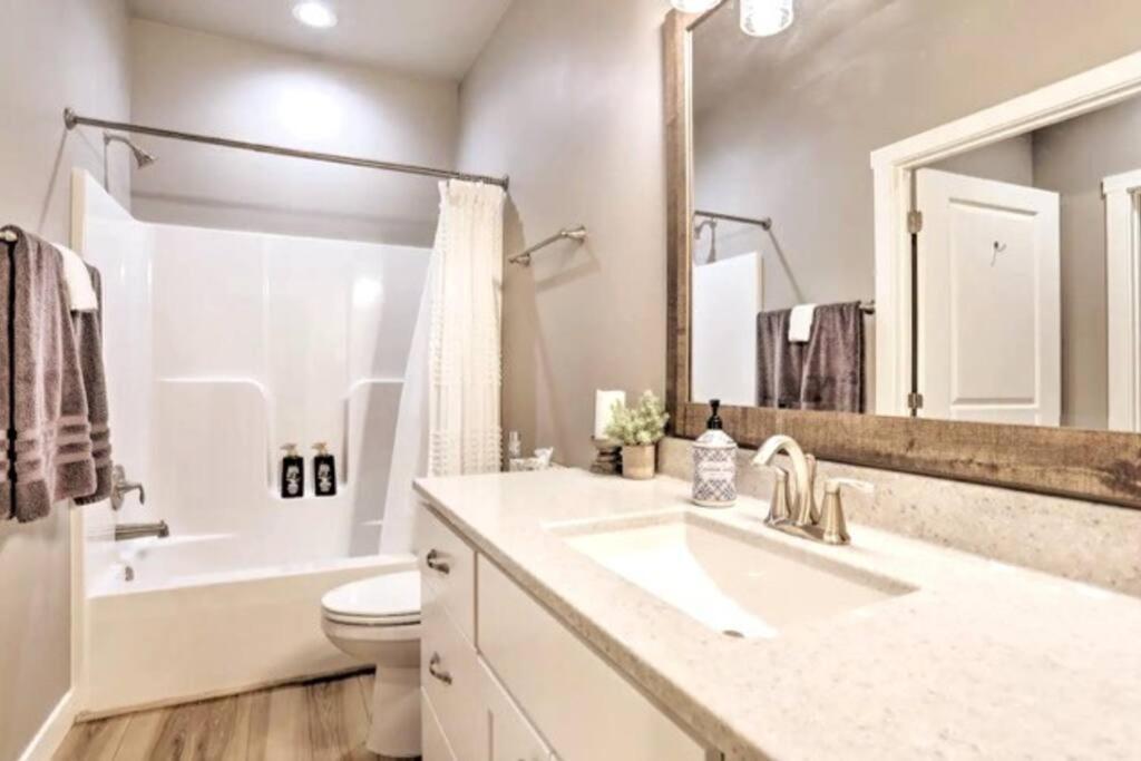 New! Cozy & Modern Spearfish Home Near Downtown! 外观 照片