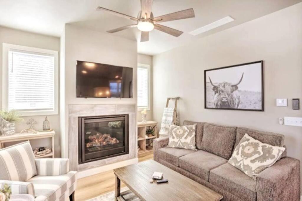 New! Cozy & Modern Spearfish Home Near Downtown! 外观 照片